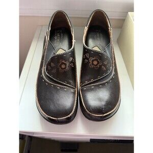 Springstep - Black Burbank Clog - Size 9.5-10